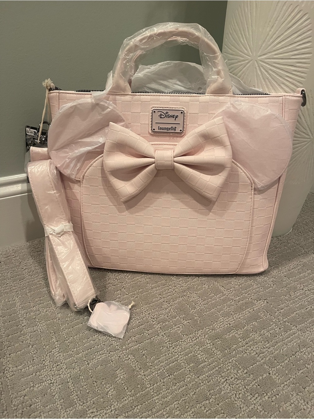 Loungefly Pink Minnie Mouse Checkered Bow Tote convertible CrossbodyBag/Backpack